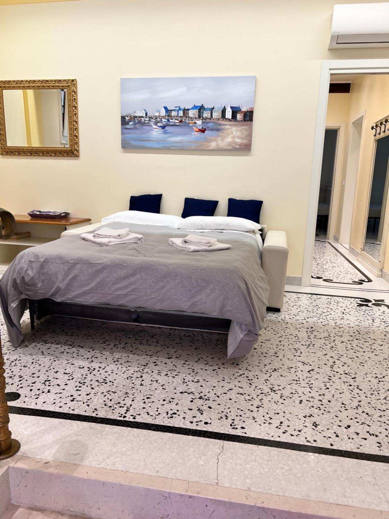 Rialto Mercato Deluxe Apartment Venezia Esterno foto